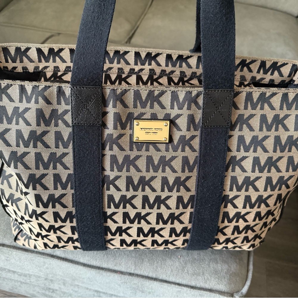 Michael Kors Black and Cream Logo Tote